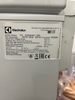 Pultový mrazák Electrolux - 3