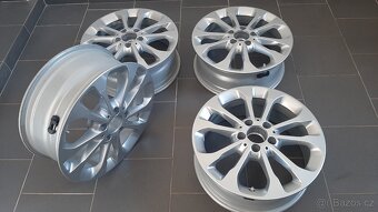 Alu kola Mercedes-Benz GlA - 6/5Jx17 ET-38 - 3