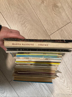 Hromada publikací-háčkování,vyšívání,Burda - 4,2 kg 60-a - 3