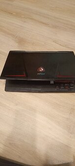 Prodávám herní notebook MSI (Vhodný jako dárek k Vánocům ) - 3