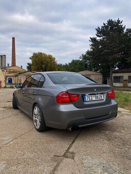 BMW E90 330i LCI - 3