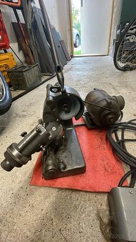 Brúska Deckel S0N - 3