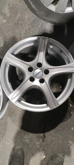 Alu disky 8Jx18 ET30 5x112 + TPMS ventily - 3
