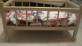 Dřevěná postýlka pro panenku - 3