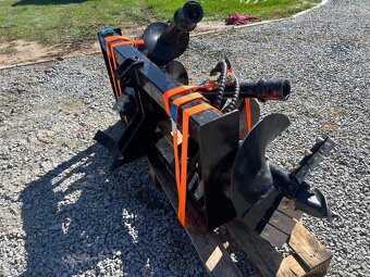 půdní vrták noví na smykovy nakladač - 3