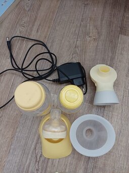 Odsávačka mléka Medela - 3