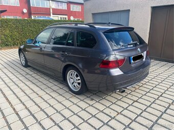 BMW 318i Rok 2008,Nájezd 183.000km - 3