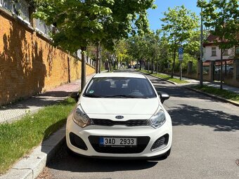 Kia Rio - 3