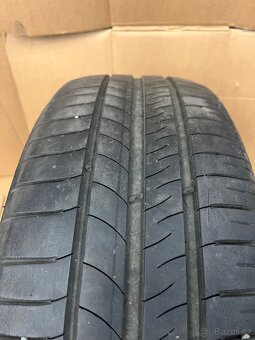 205/55R16 91V - 3