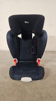Prodám dětskou autosedačku pro Römer KIDFIX XP - 3