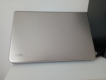 Toshiba Satellite M50D-A-10Z /AMD A6 / 8GB/ SSD 250GB - 3