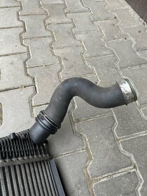 Chladič vzduchu - intercooler Škoda Octavie 2 RS 2.0TSI - 3