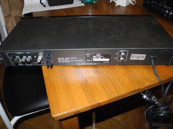 tuner JVC - 3