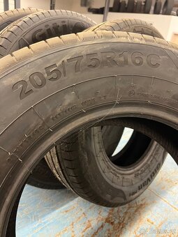 205/75 r16C Giti - 3