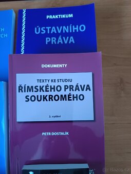 Soubor knih pro studenty práv - 3