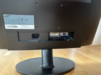 LCD monitor 19" Samsung EX1920W - 3