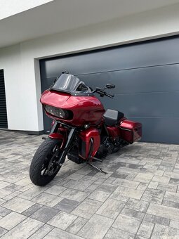 HARLEY DAVIDSON ROAD GLIDE ULTRA - 3