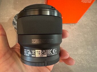 SONY FE 50 mm f/1,8 jako nový - 3