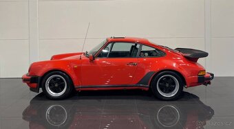 Porsche 911 SC z roku 1983 - 3