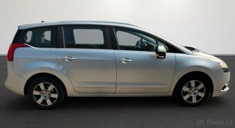 Peugeot 5008, 1.6,16V, r.v.2011, 7míst k sezení - 3