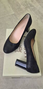 Elegantní kožené lodičky - 3