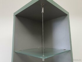 Výstavní rohová policová vitrína - 3