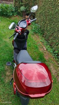 Elektroskútr Racceway - 3