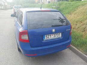 Škoda octavia combi 1.9tdi BXE 2009 - 3