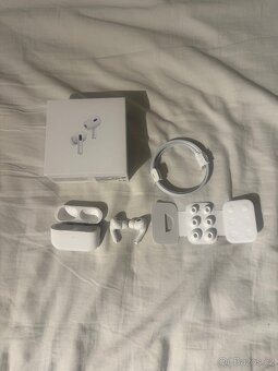 Prodám Apple AirPods Pro 2 Lightning. - 3
