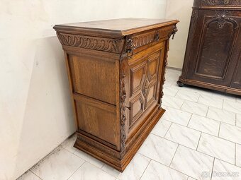 Starožitná skříň Mechelen - 3