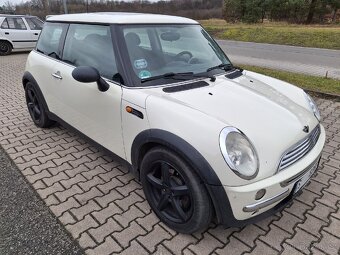 MINI ONE 1,6i 66 KW PANORAMA KLIMA - 3