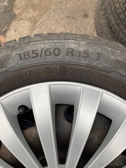 185/60/15 zimní na diskách 5x100 - 3