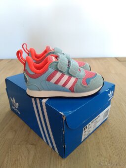 Boty Adidas vel. 22 - 3