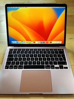 Apple Macbook Air 13", M1 8-core 16GB/256GB Gold - 3