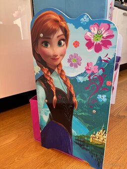 Regál na hračka Anna a Elsa - 3