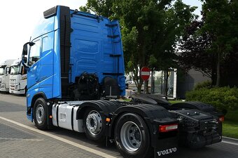 Volvo FH500 6x2 Pusher - tahač návěsů - 3