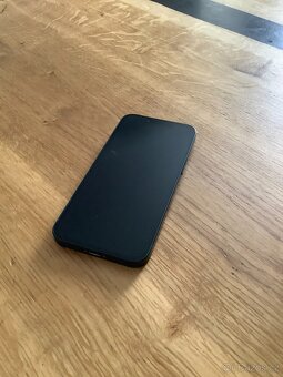 Iphone 13 mini 256GB + Airpods PRO - 3