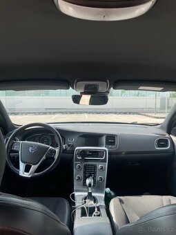 Volvo V60 2,4d 4x4 - 2017 - 3