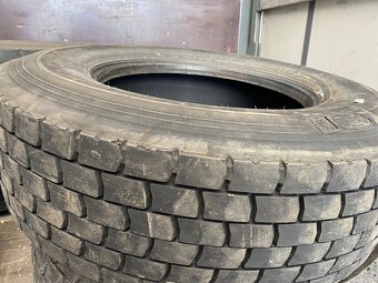 315/70 R22,5 - 3