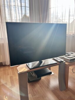 40" Samsung UE40ES5500 - 3