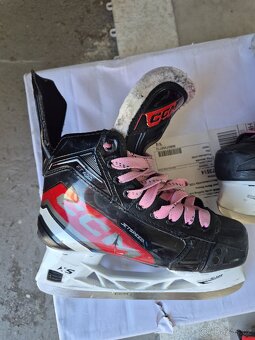 Prodam brusle CCM FT670 Jetspeed vel.4.5 - 3