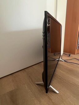 Thomson 32 HD Smart TV DVB-T 2 - 3
