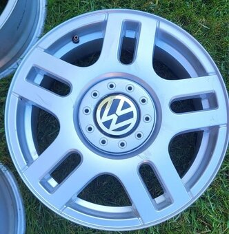 Prodám sadu kol VW Golf 4 Ronald R16 1J0 601 025 AC - 3