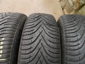 kola Dacia Dokker+zimní pneu r15+senzory tlaku - 3