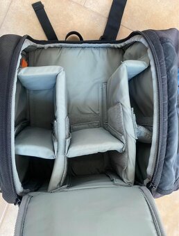 Profi Foto batoh Lowepro + odrazová deska skládací. - 3