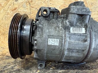 KLIMAKOMPRESOR VW PASSAT B5.5 8D0260808 - 3