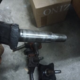 Těhlice škoda Octavia - 3