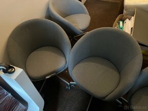 SKRUVSTA - Otočná židle na kolečkách - 3