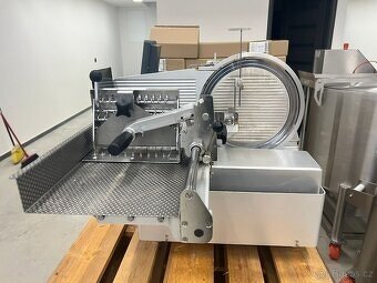 Nářezový stroj Bizerba A 404 rok 2017 - 3