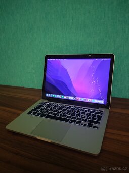 MacBook Pro 2015 | i5 • 8GB • 256GB SSD - 3
